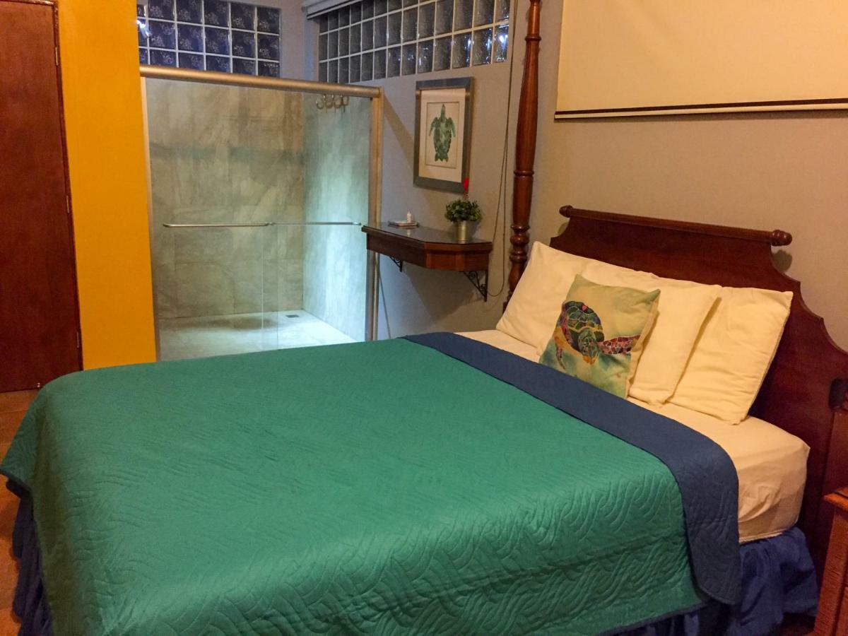 Parador Turtle Bay Inn Ла-Паргера Экстерьер фото